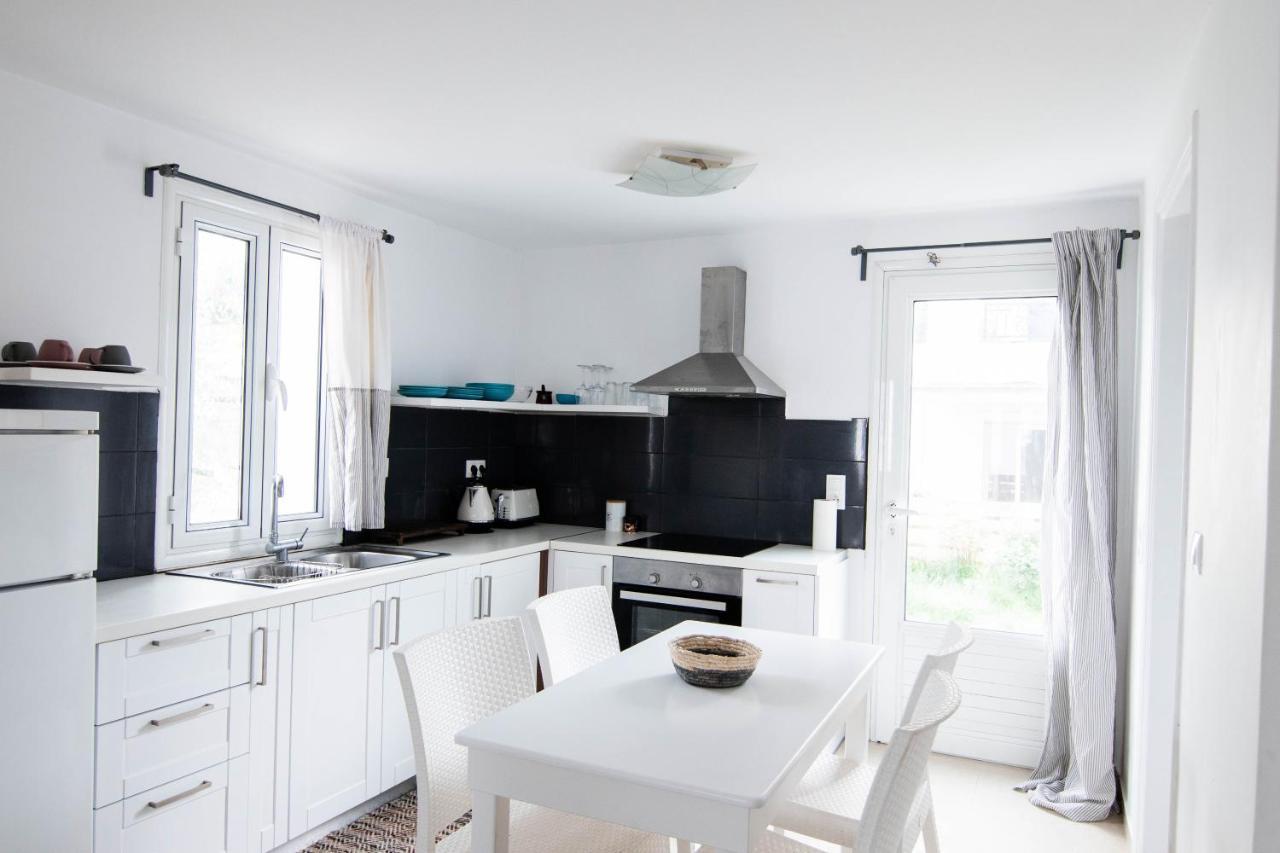 White Wave Villa, 3Min Walk From Beach Kamári Exterior foto